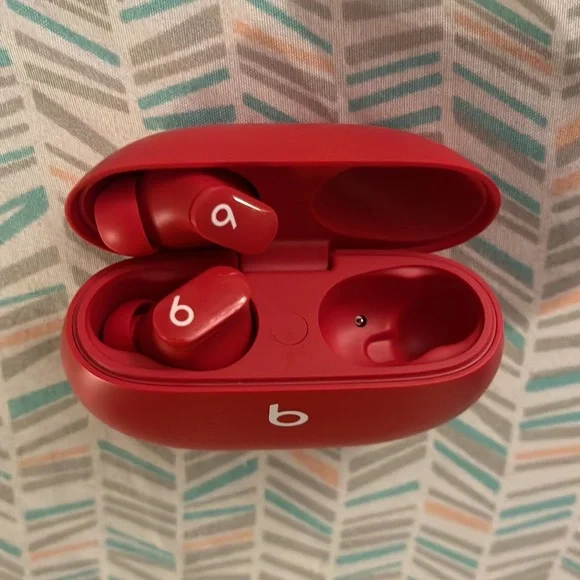 Brand New,Never used, ears are little so they don’t fit.